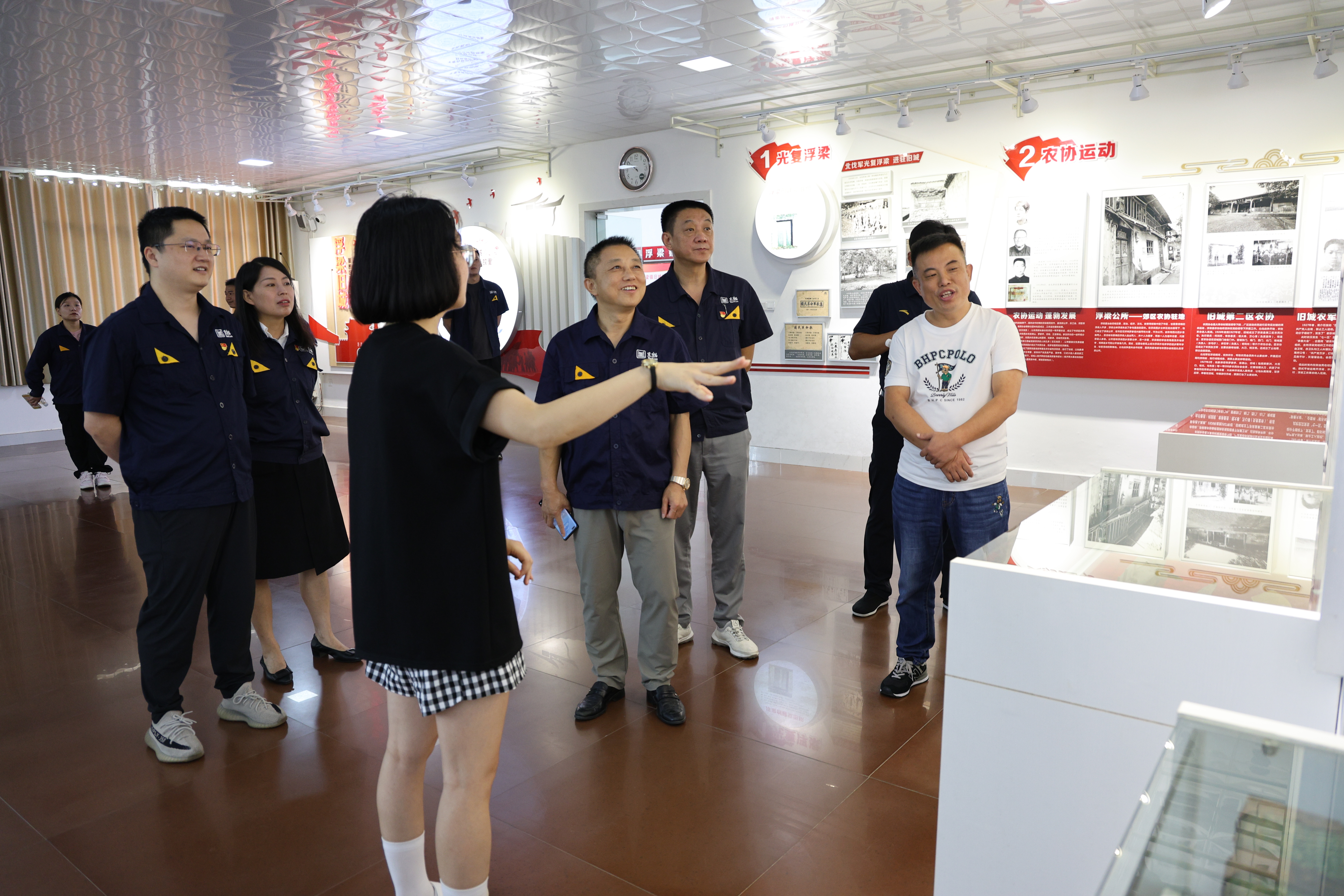 ͼ2 ���д��ɫ�Ļ�չ���������㣩.jpg